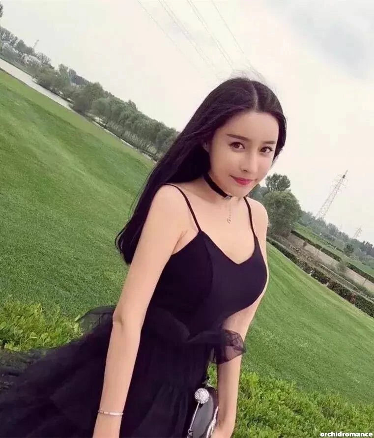 Jingjing Profile image 2