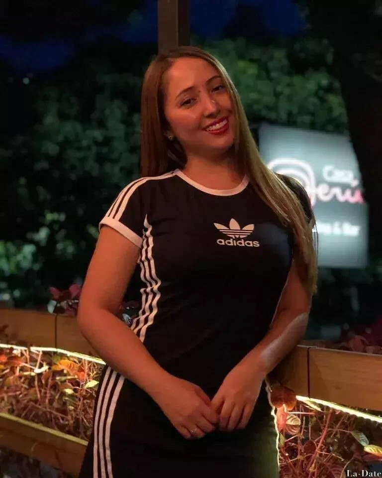 Marcela Profile image 5