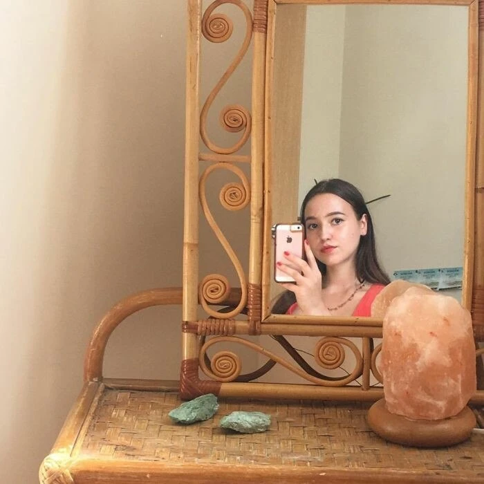 LizBbw Profile image 1