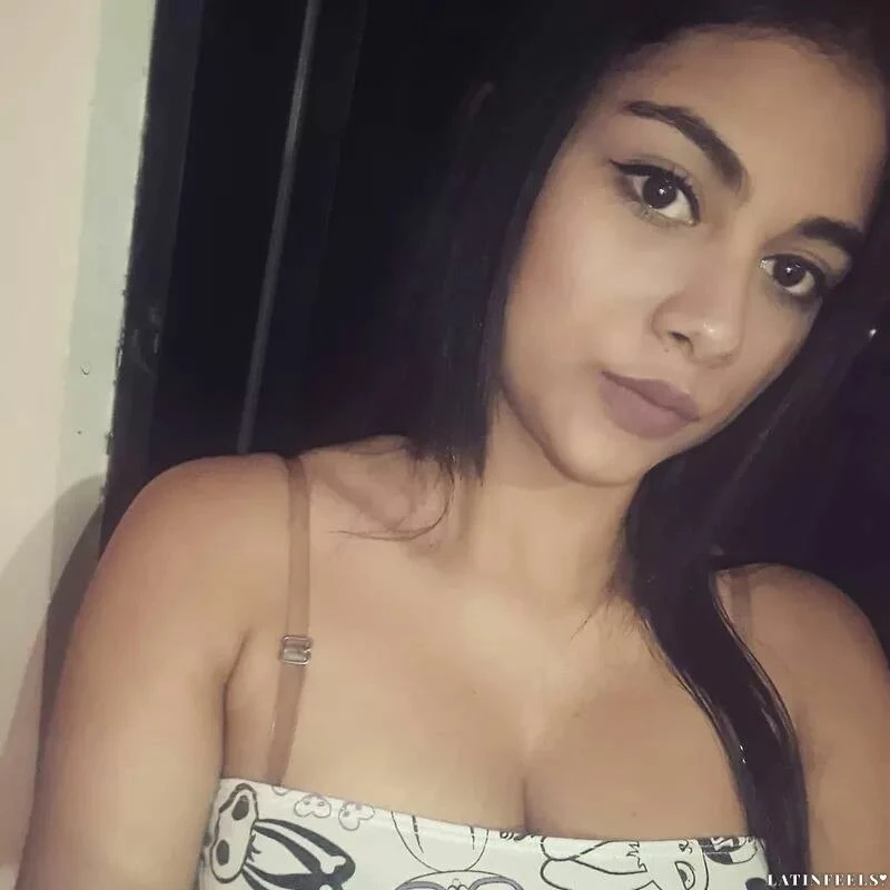 Sara Profile image 3