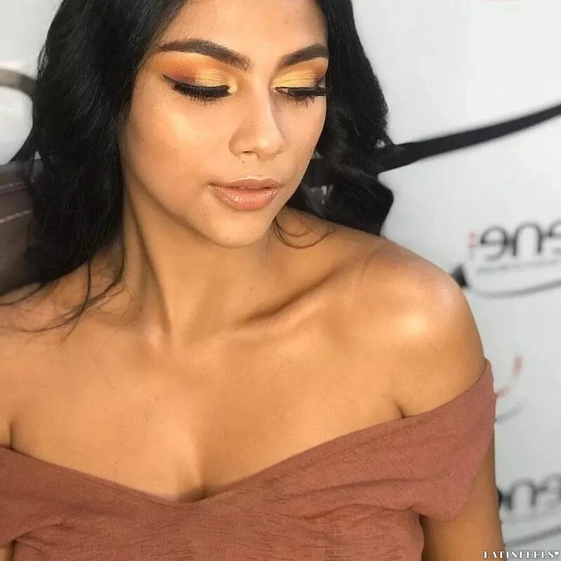 Sara Profile image 4