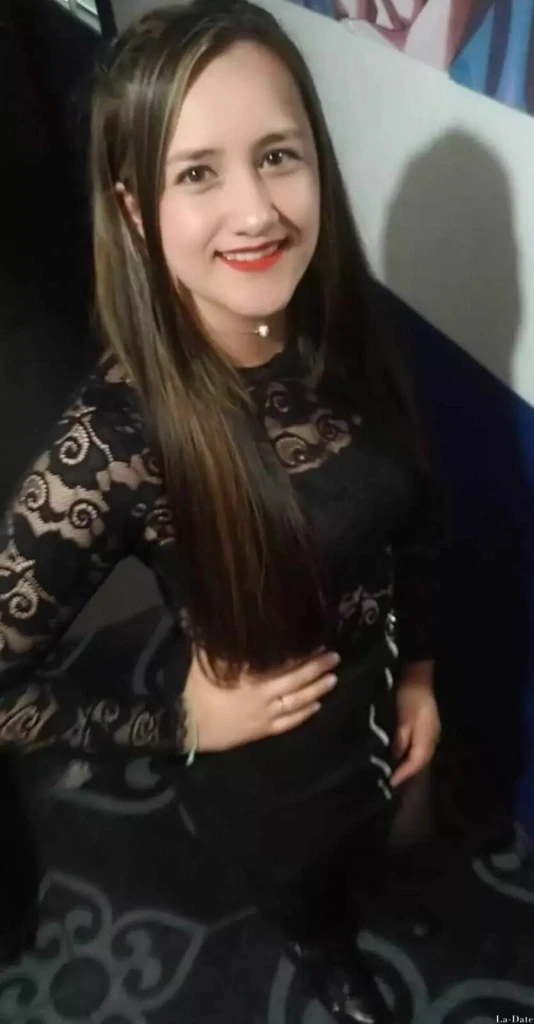 Sandra Profile image 3