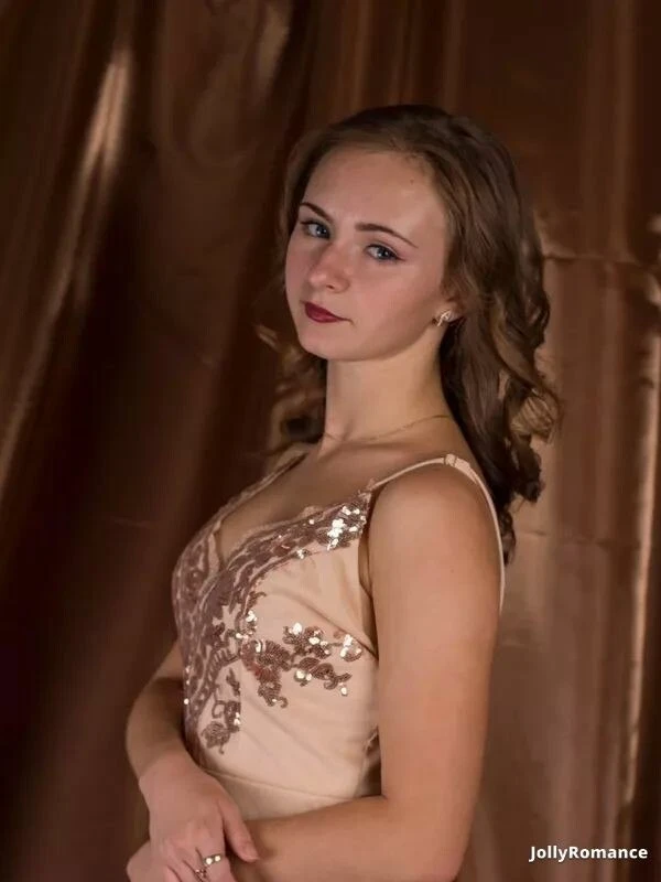 Inna Profile image 2