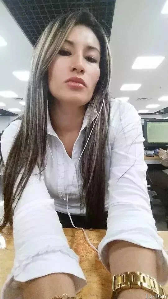 Vanesa Profile image 4