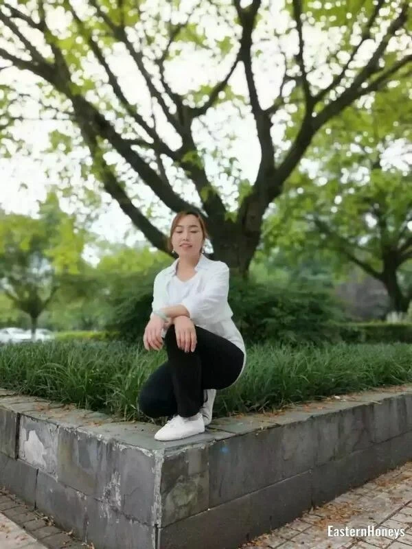 Yueyuan Profile image 2