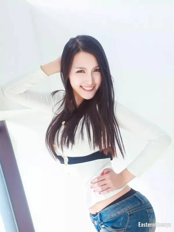 Tingting Profile image 1