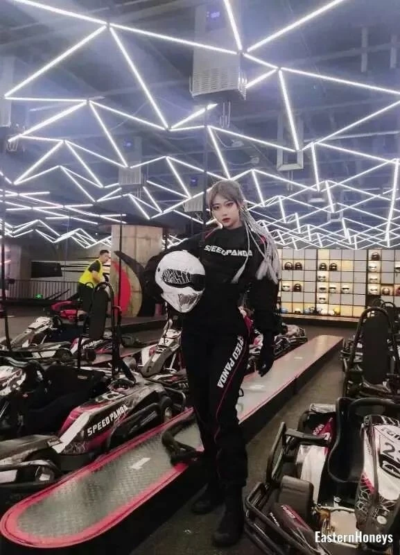 Bella Profile image 3