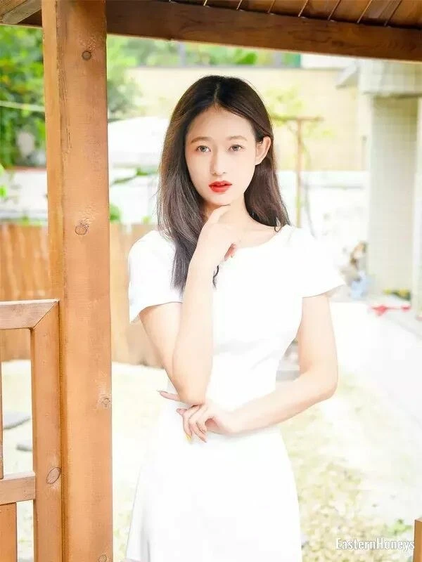 Yunyun Profile image 5