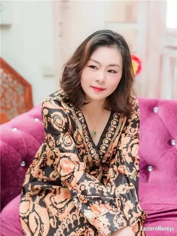 Suying Profile image 3