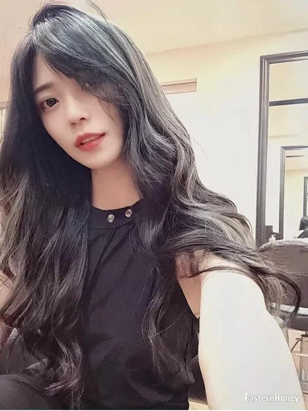 Hong Profile image 1