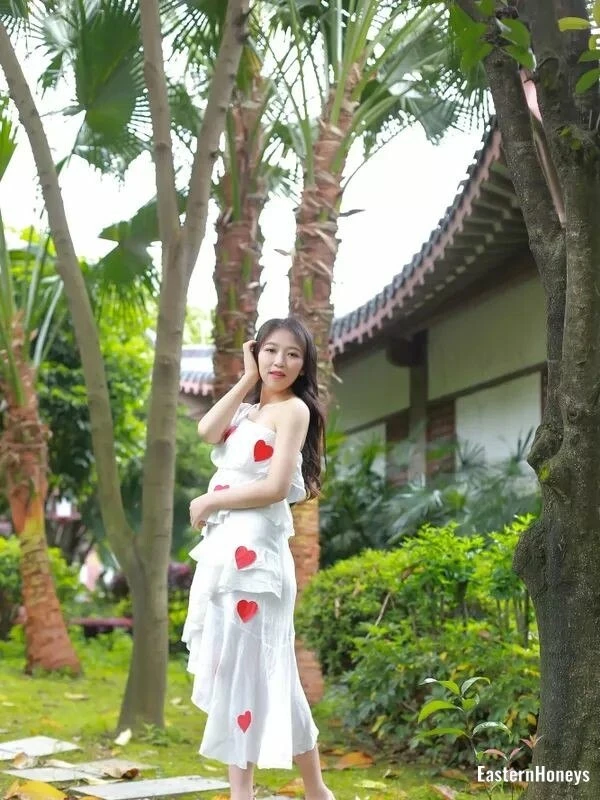 Renyi Profile image 4