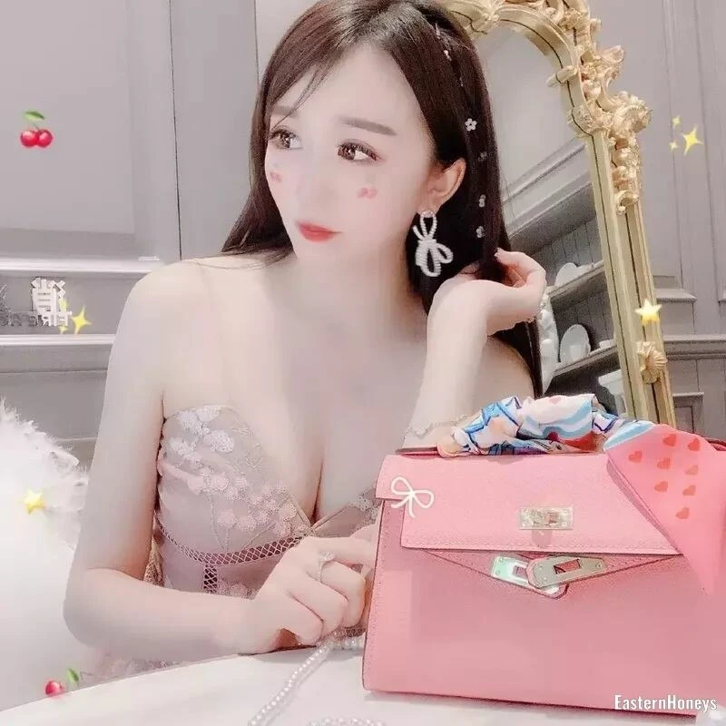 Huan Profile image 3