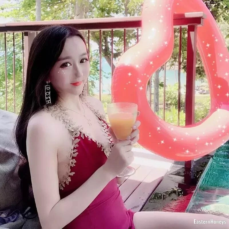 Huan Profile image 4