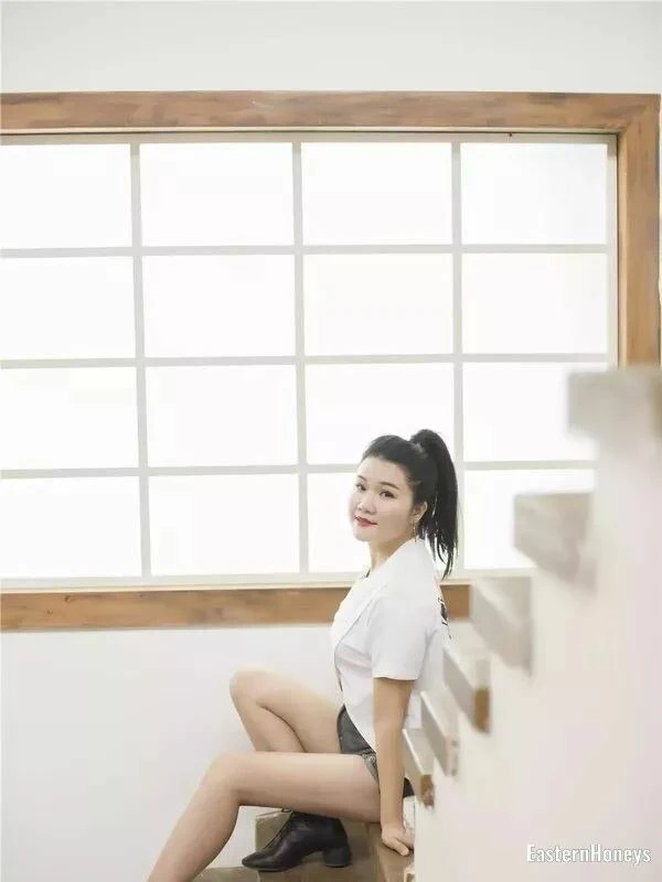 Shlia Profile image 1