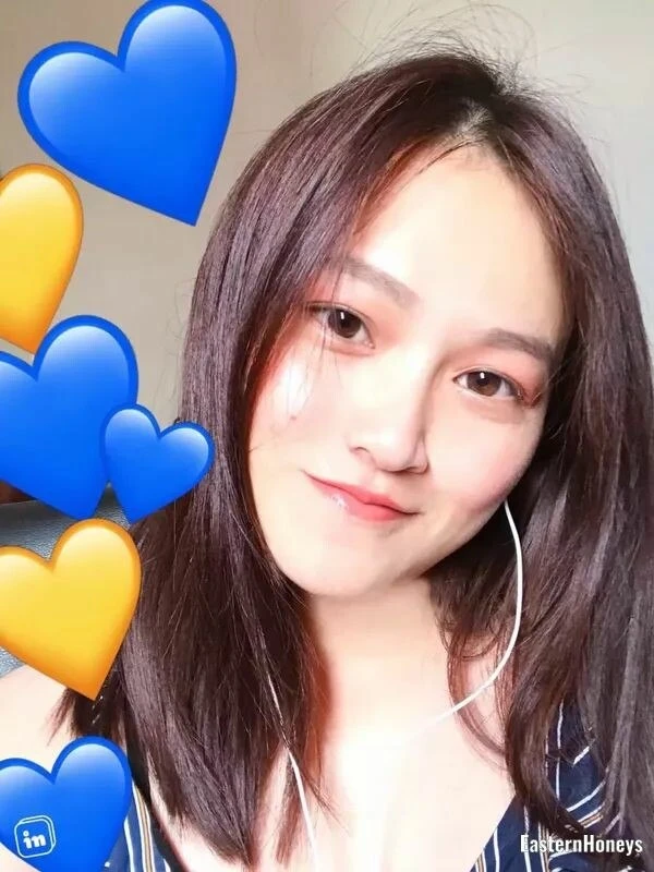 Xiatong Profile image 2