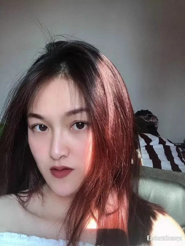 Xiatong Profile image 4