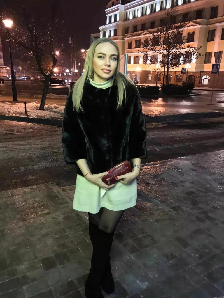 Victoria Profile image 2