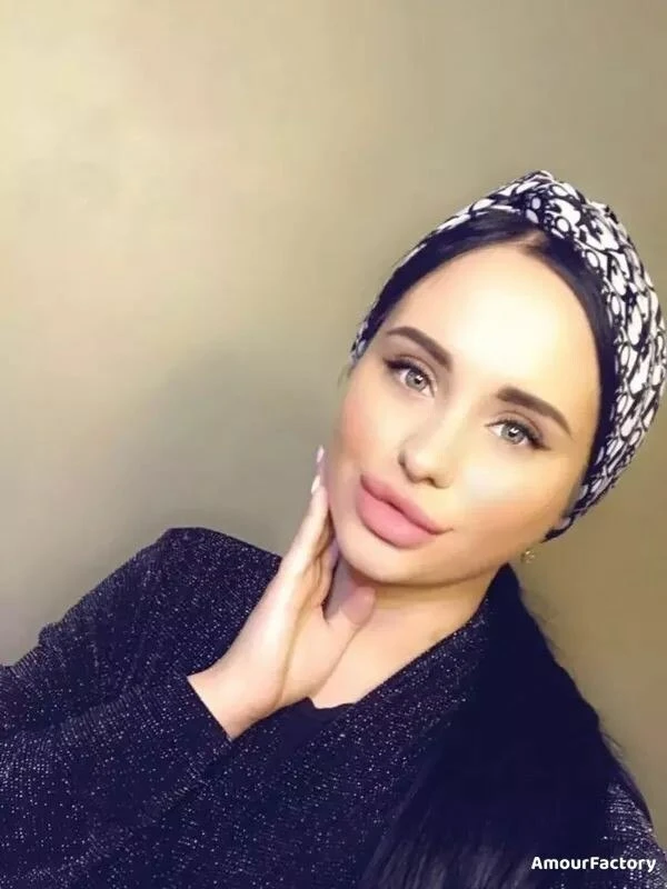 Tetyana Profile image 1