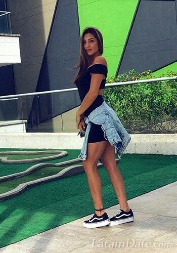 Erika Profile image 2