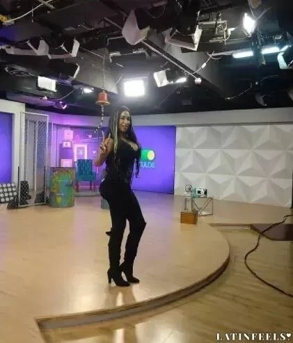 Francy Profile image 2