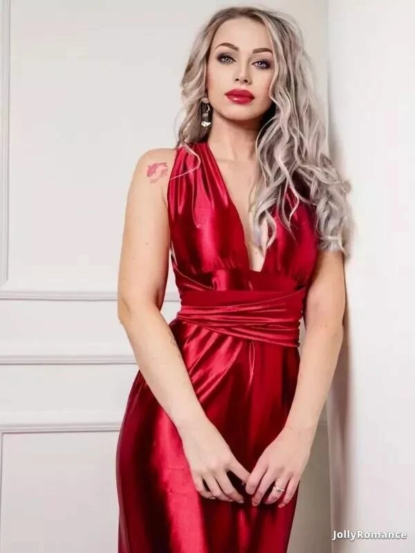 Larisa Profile image 2