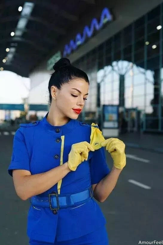 Viktoria Profile image 4