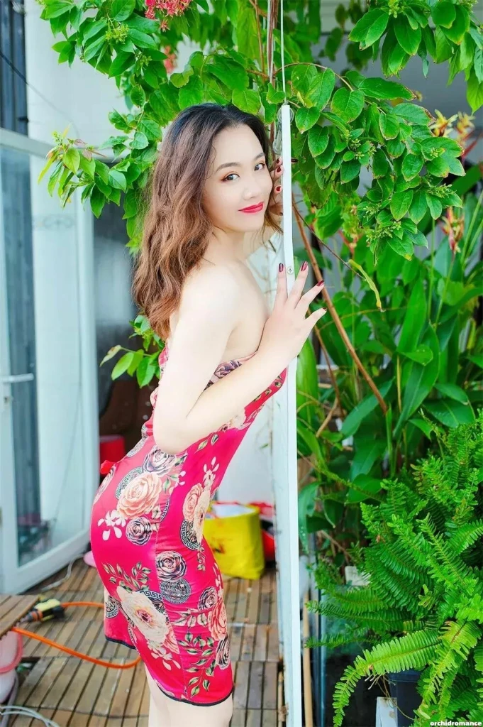 Lisa Profile image 4