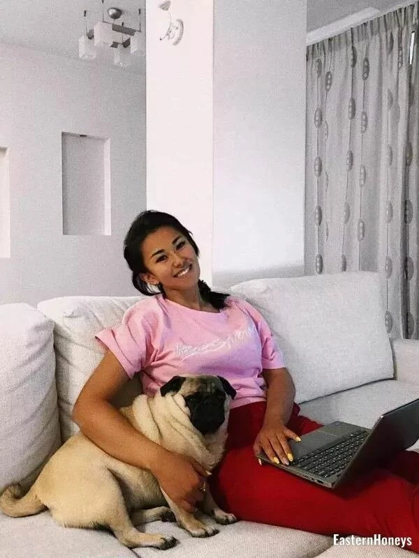 Aida Profile image 2