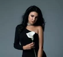 Albina Profile image 3