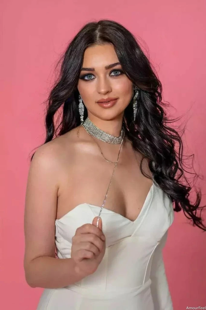 Nataliya Profile image 1