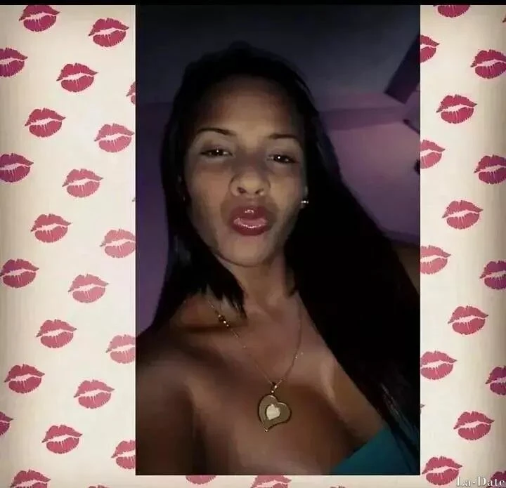 Ana Karina Profile image 4