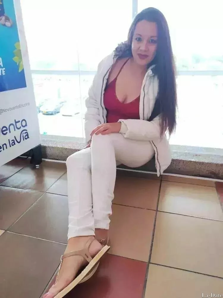 Doris Profile image 4