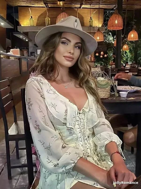 Alla Profile image 4