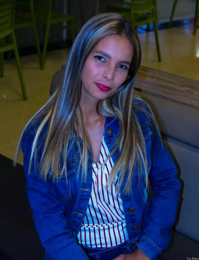 Mary Profile image 2