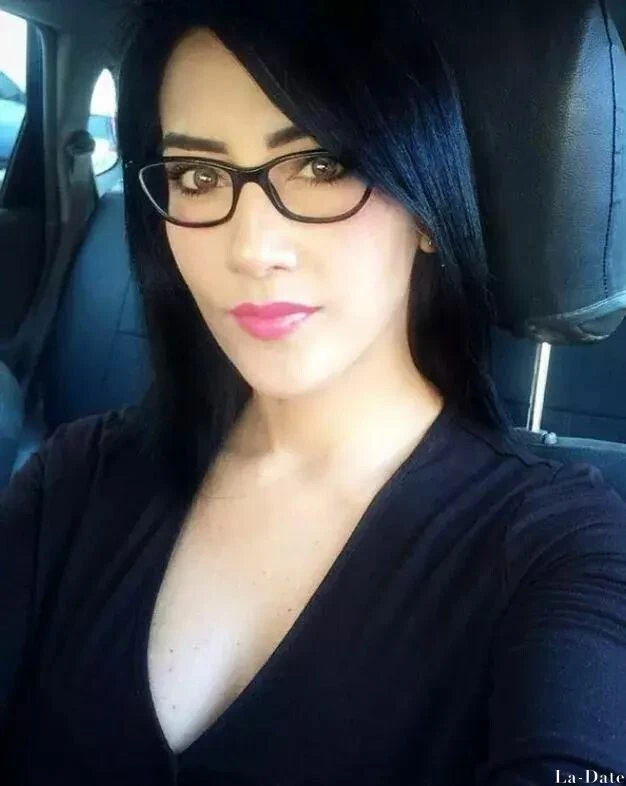 Victoria Profile image 3