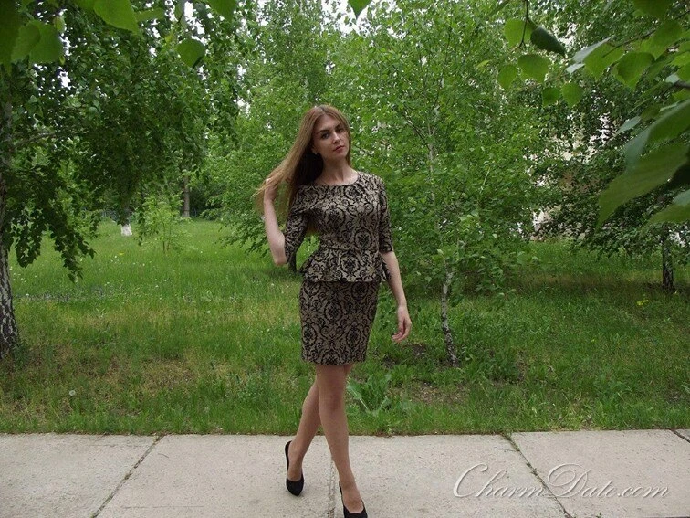 Anna Profile image 2