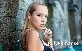 Victoria Kamila Profile image 1