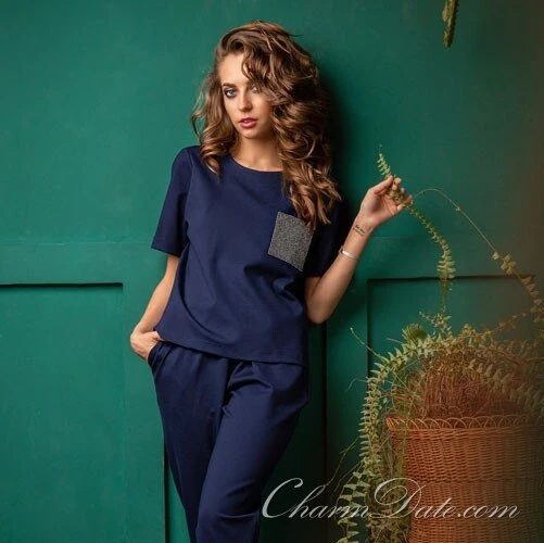 Irochka Profile image 2