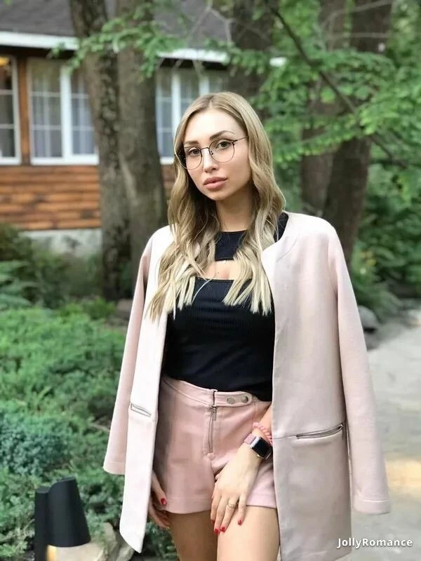 Anastasia Profile image 5