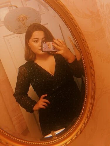 darling_adri Profile image 1