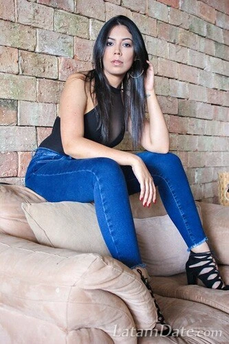 Diana Profile image 2