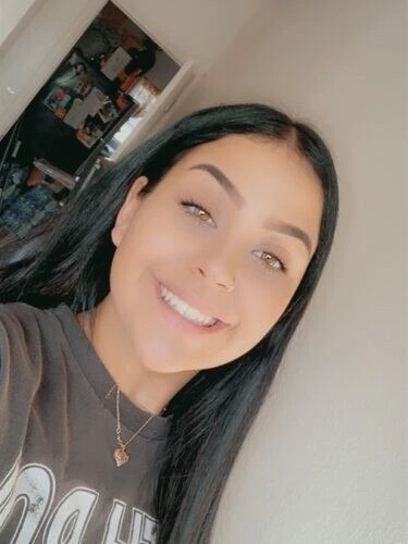 Elohna Profile image 1