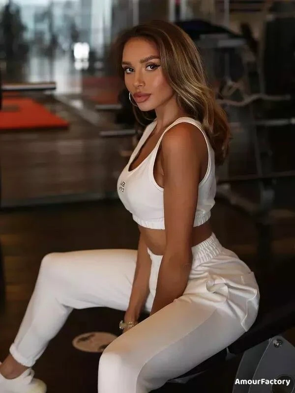 Katrin Profile image 4