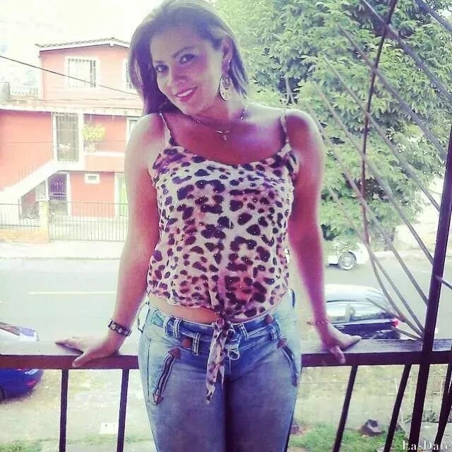 Laura Profile image 5