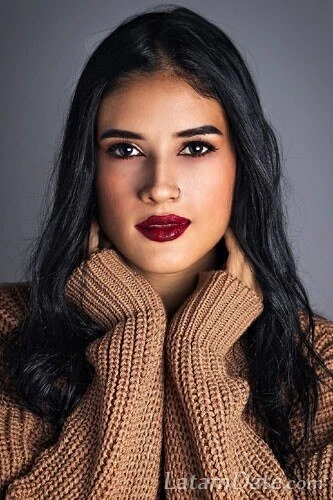 Haroly Profile image 2