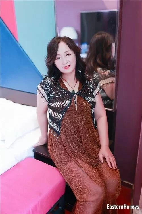 YuFeng Profile image 3