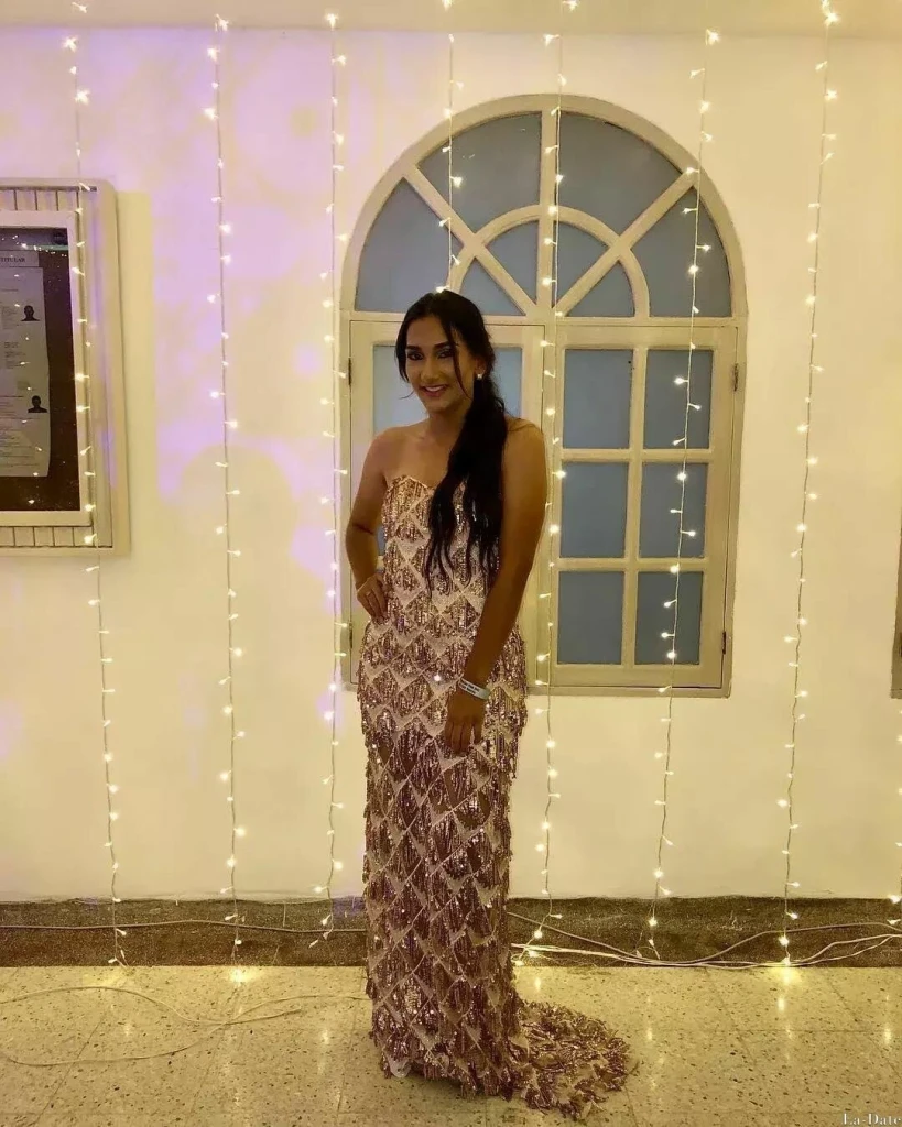 Karen Profile image 3