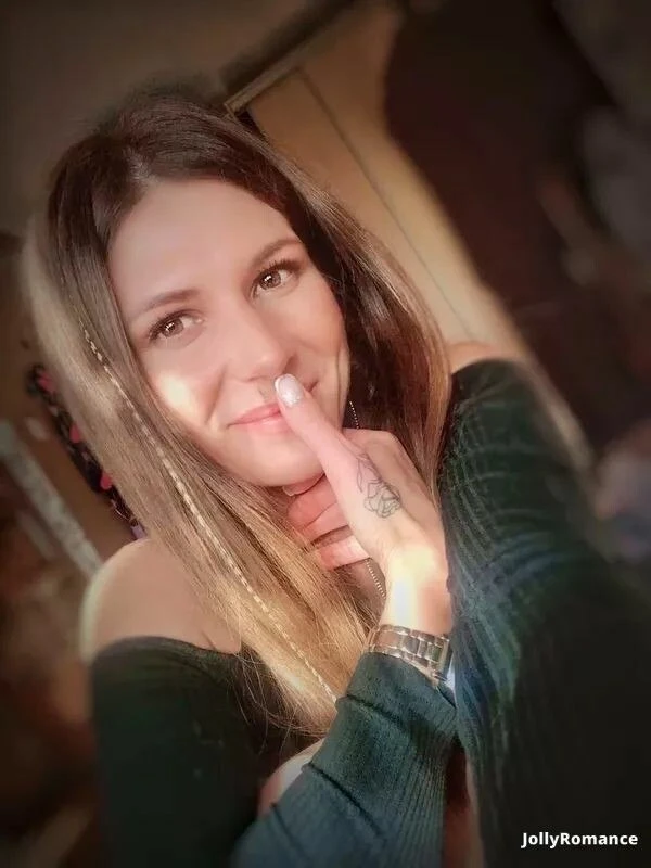 Olga Profile image 1