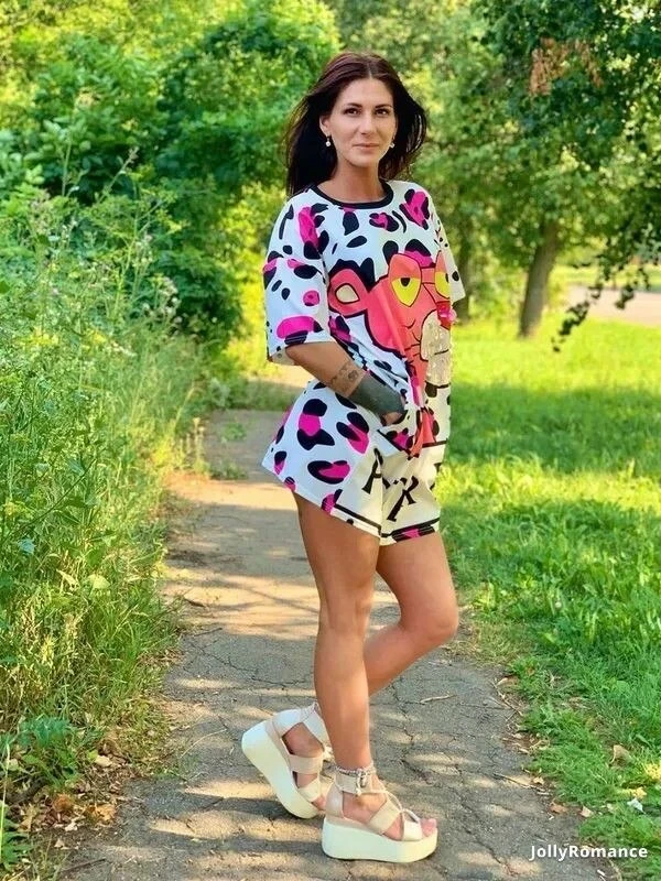 Olga Profile image 2