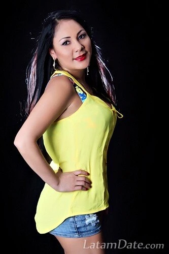 Yajaira Profile image 1